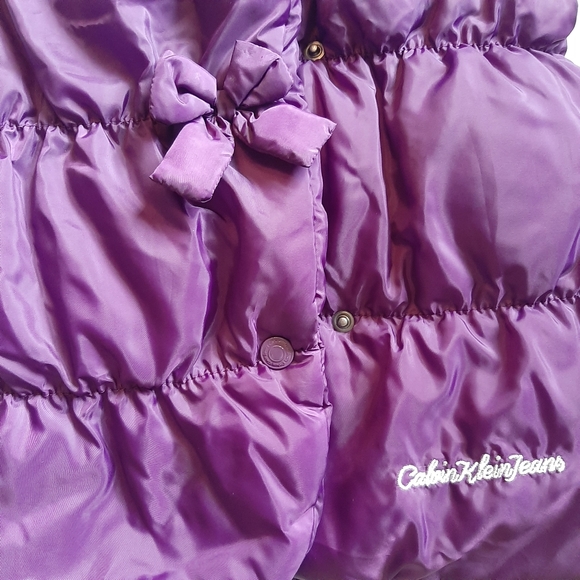 Purple Sleeveless Light Vest/Jacket - Picture 6 of 8